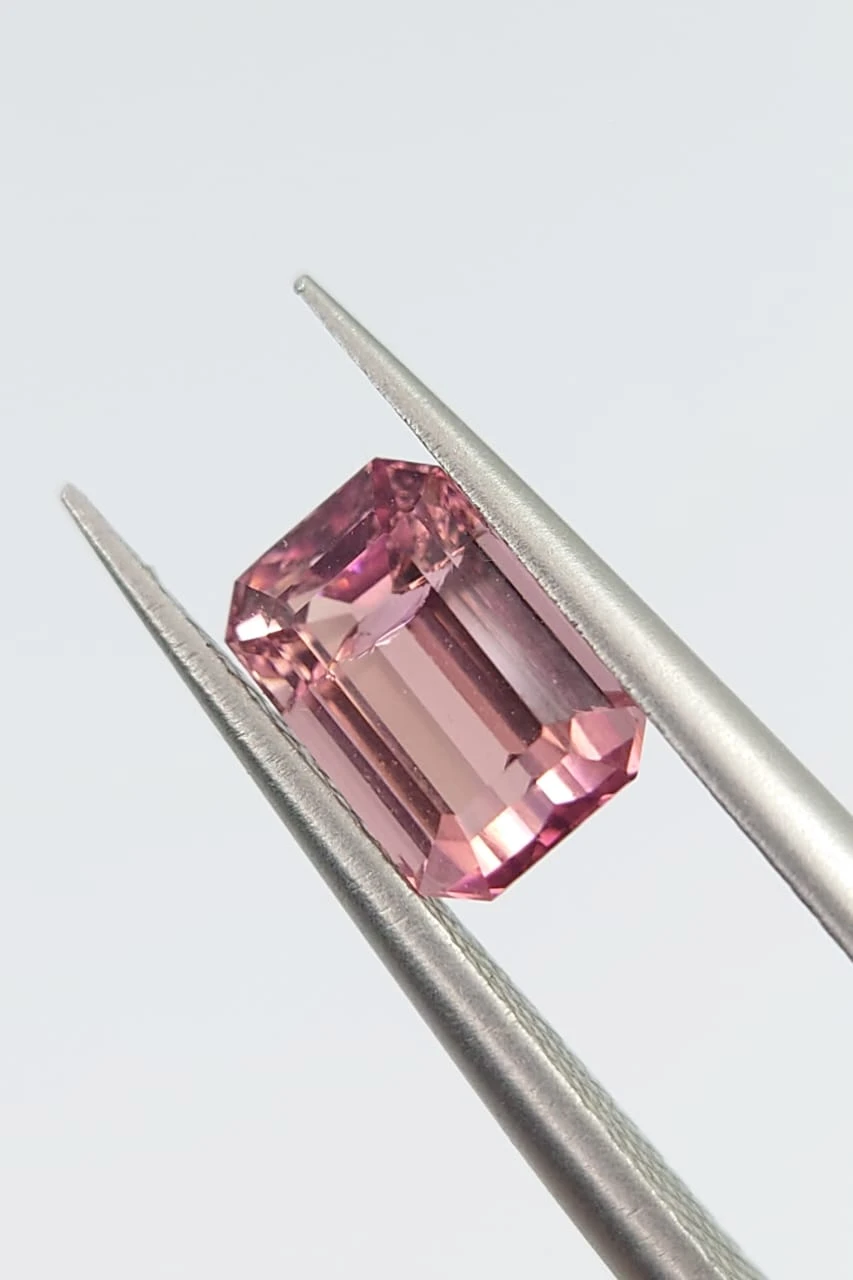 1.3ct Natural Pink Tourmaline emerald Cut Loose Gemstone from Afghanistan — view 4